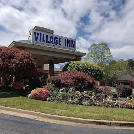 Hot Springs Village Inn Luaran gambar