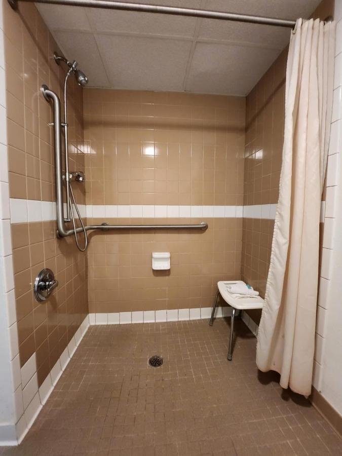 Hot Springs Village Inn Luaran gambar