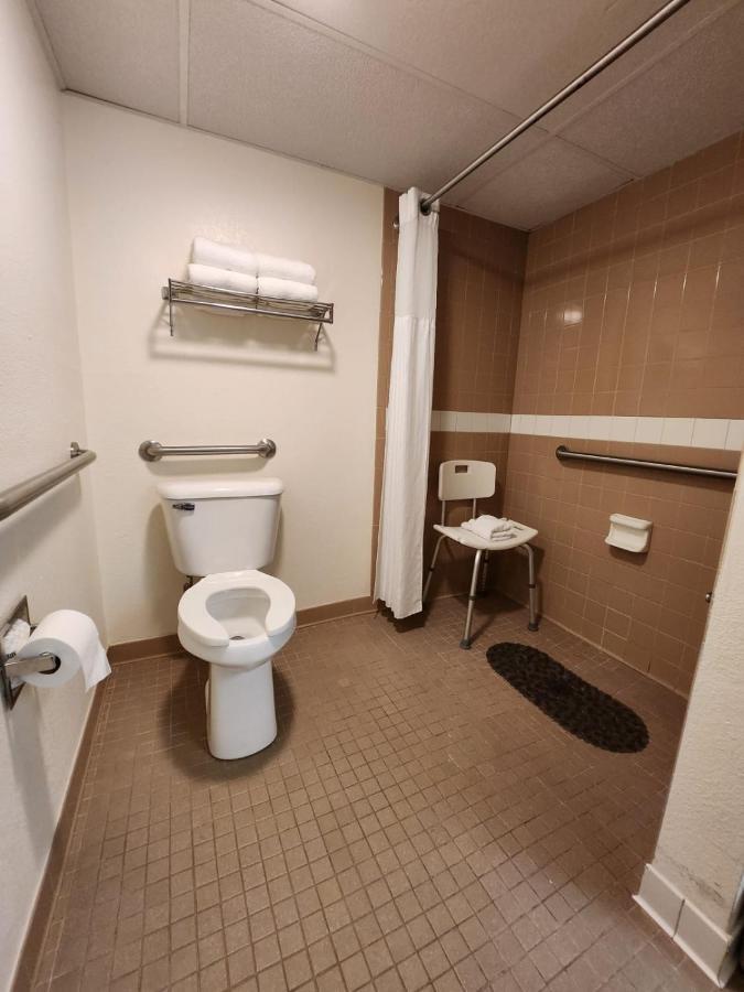 Hot Springs Village Inn Luaran gambar